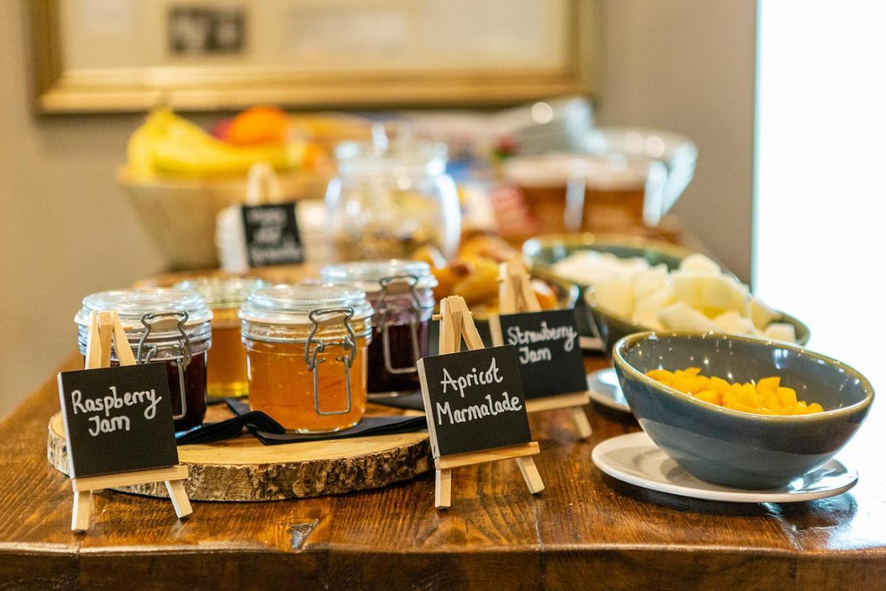 The Royal Oak Hotel Loughborough Ngoại thất bức ảnh